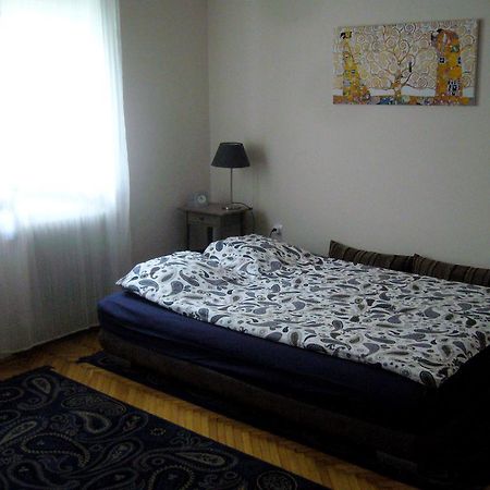 Home Away Apartment Budapest Rum bild