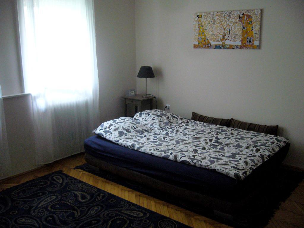 Home Away Apartment Budapest Rum bild